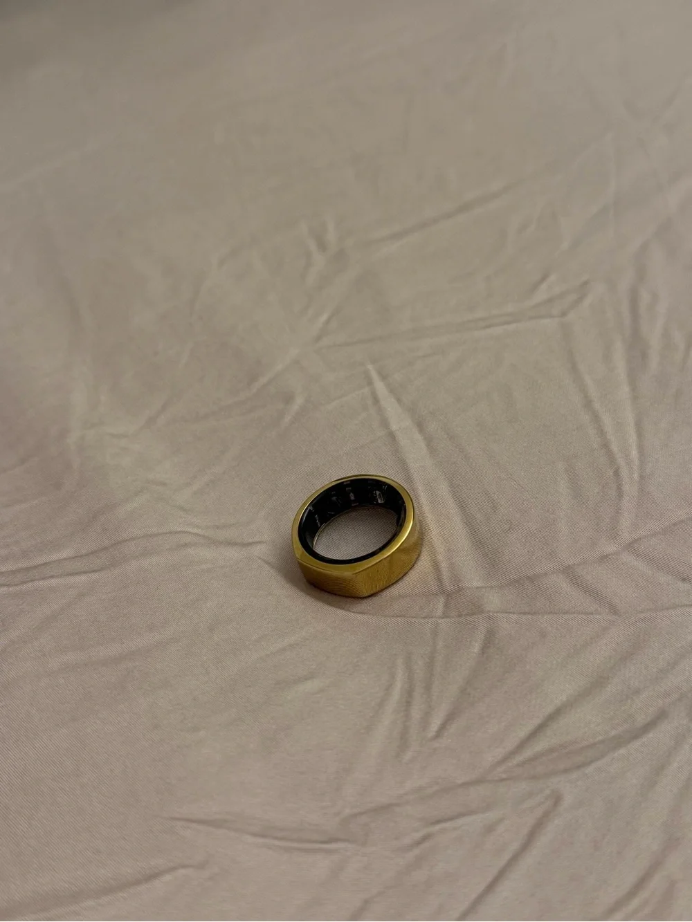 Oura Ring Heritage Size 8 Gold
